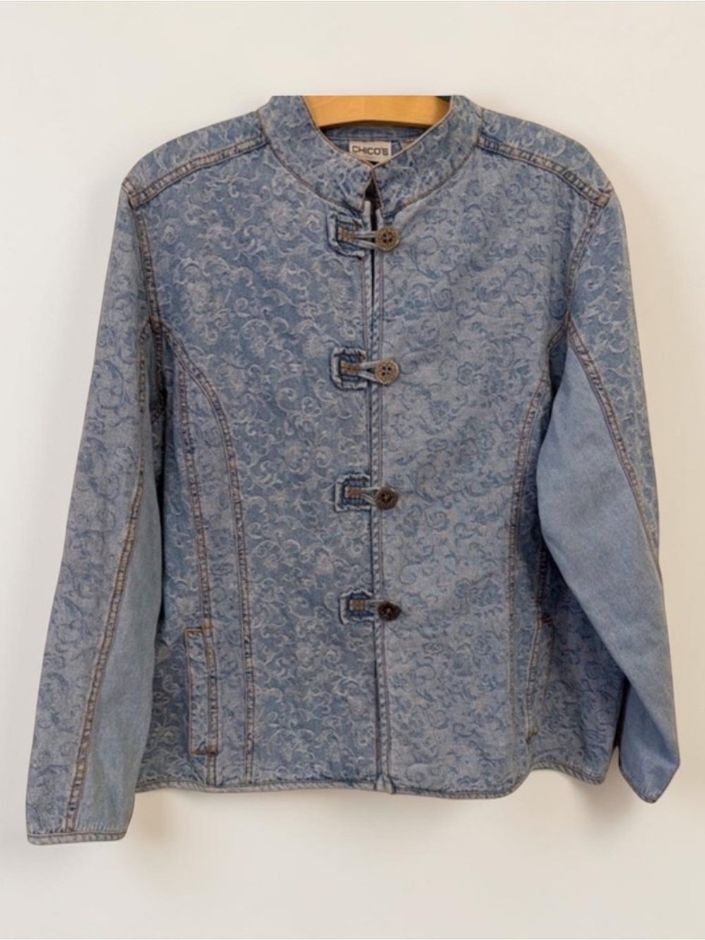 Chicos Denim Jean Jacket Cotton Mandarin Frog Closure Vintage 2000s Size 3 XL 16